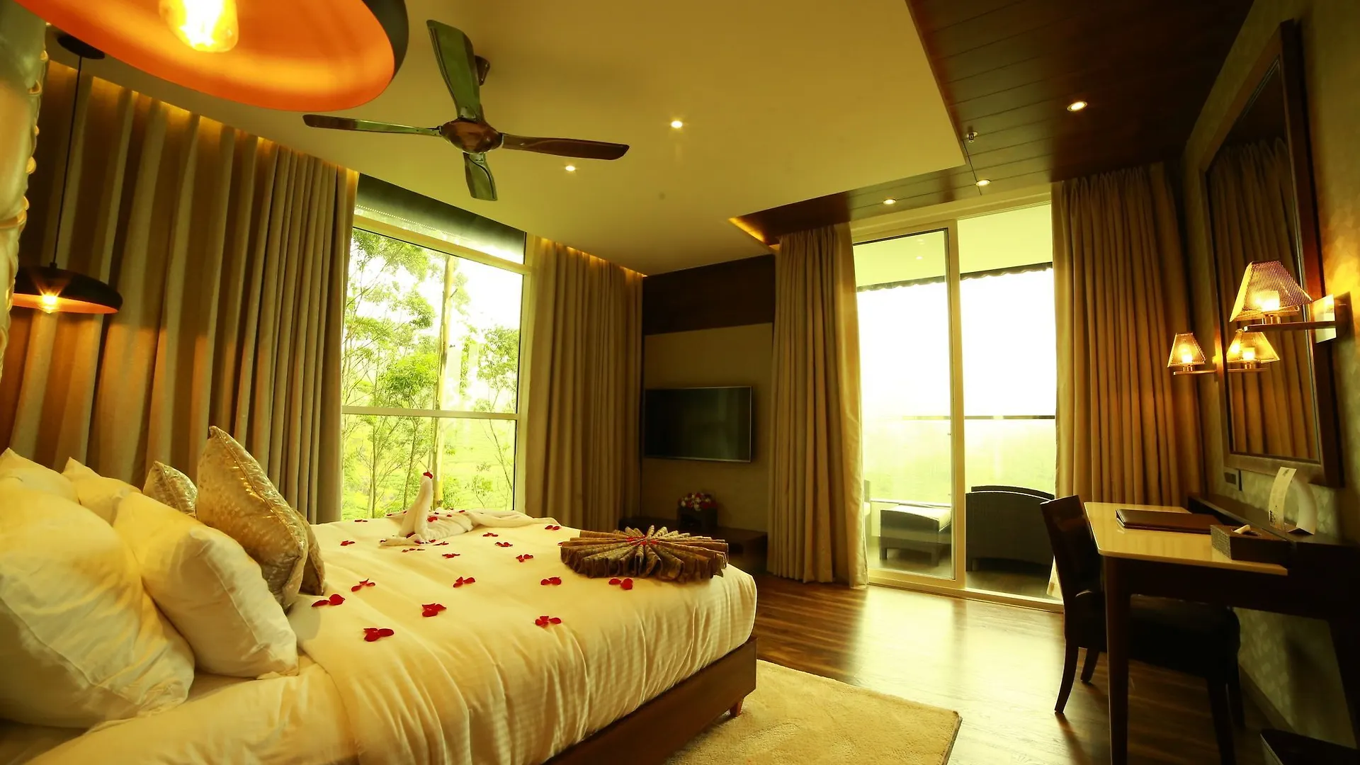 Blanket Hotel & Spa Munnar