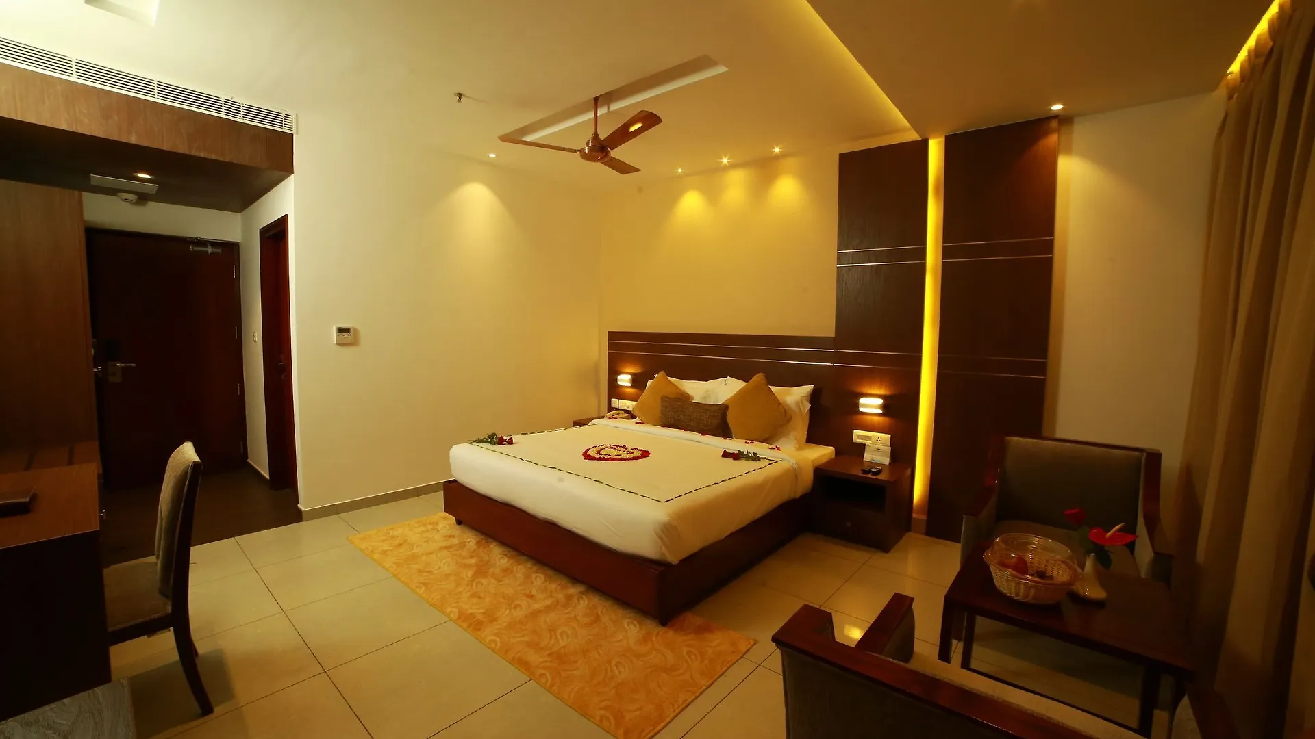 Blanket Hotel & Spa Munnar